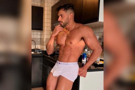 GridArt_20240530_101257750